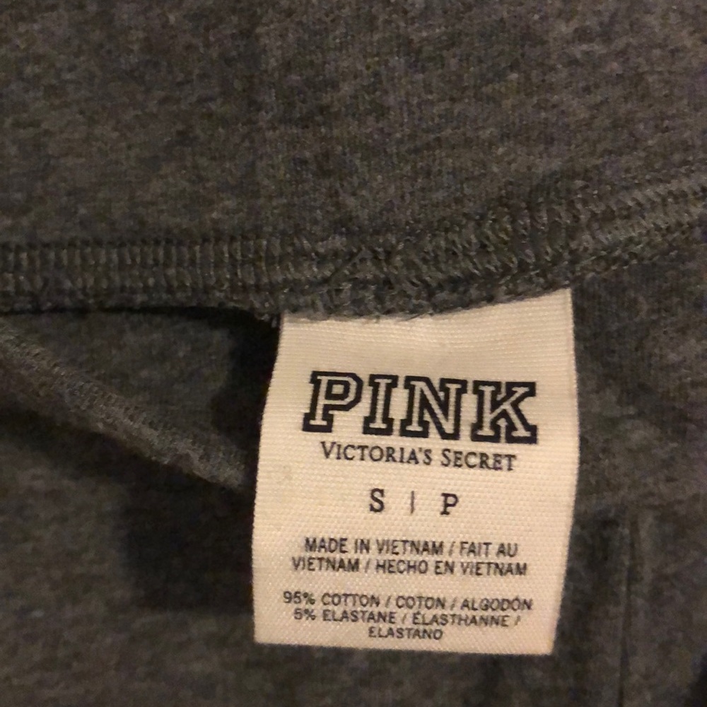 Cropped ESSENTIAL LEGGING - Picture 3 of 3